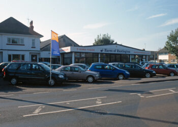 A320 Station Road, Hares Of Rustington, 2005, Now Cavendish Court 2018